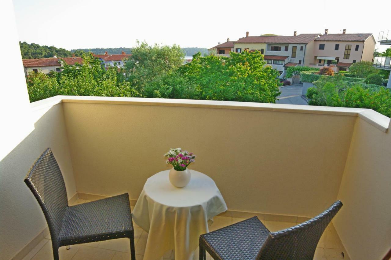 Apartments Cezar Винкуран Экстерьер фото